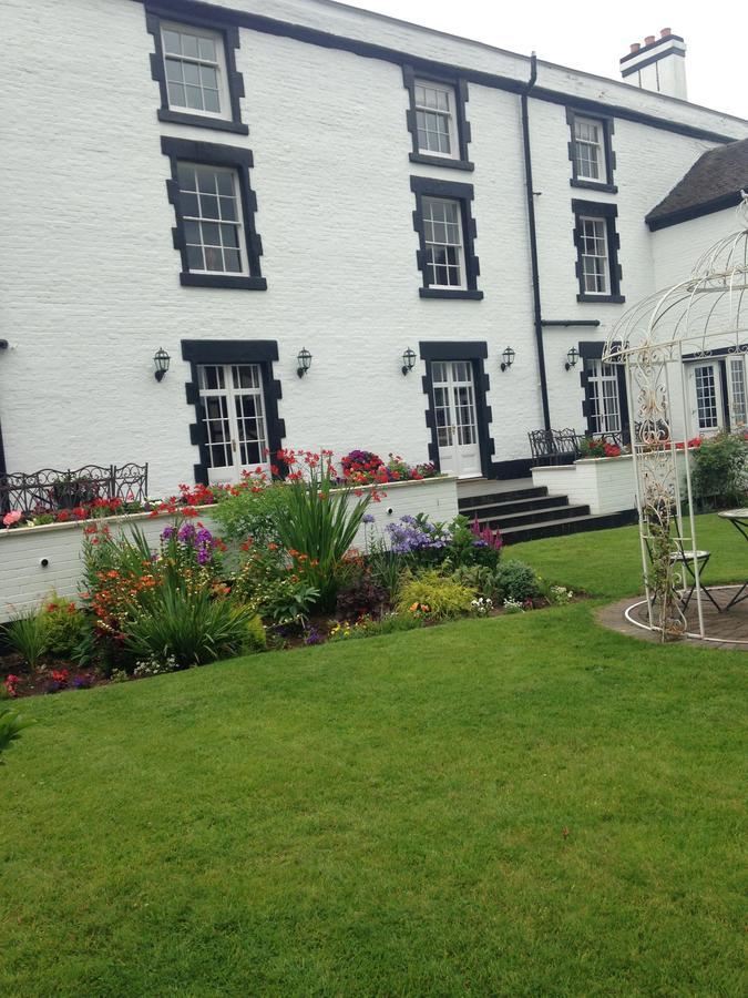 Eagle House Bed and Breakfast Eccleshall Exteriör bild