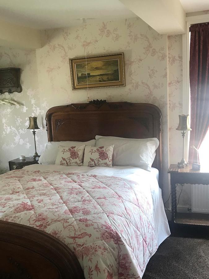 Eagle House Bed and Breakfast Eccleshall Exteriör bild